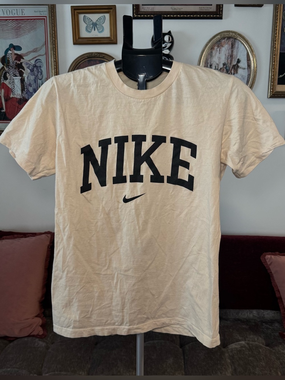 Nike Men’s Beige T-Shirt with Black Logo